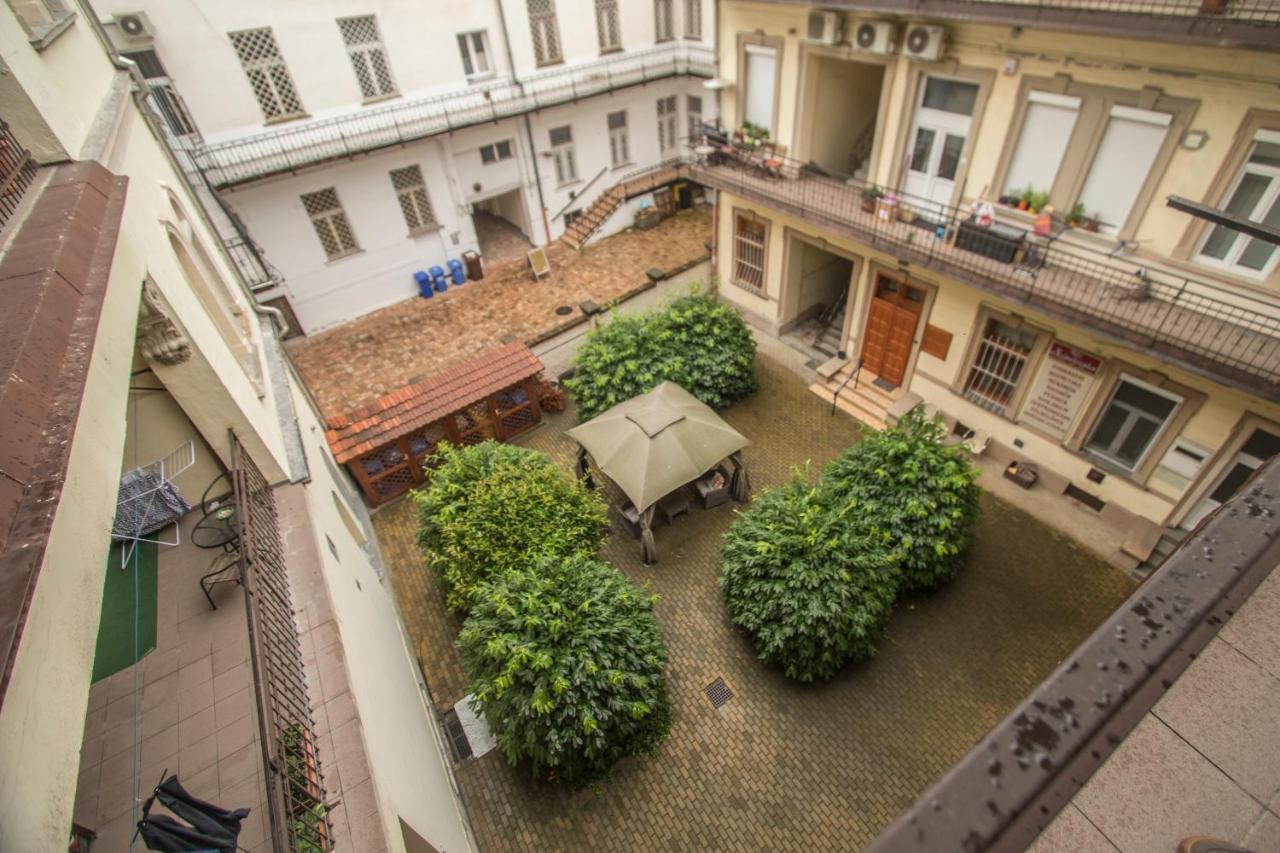 Belvarosi Vintage A Setaloutcan Miskolc